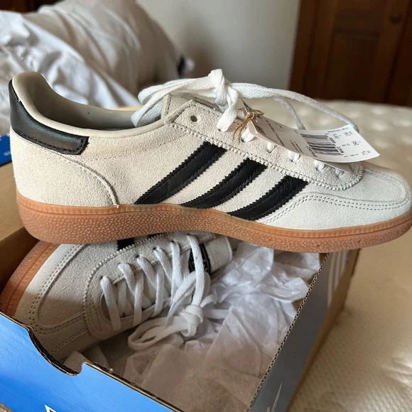 Adidas Handball Spezial 7.5 NWT - Picture 4 of 4